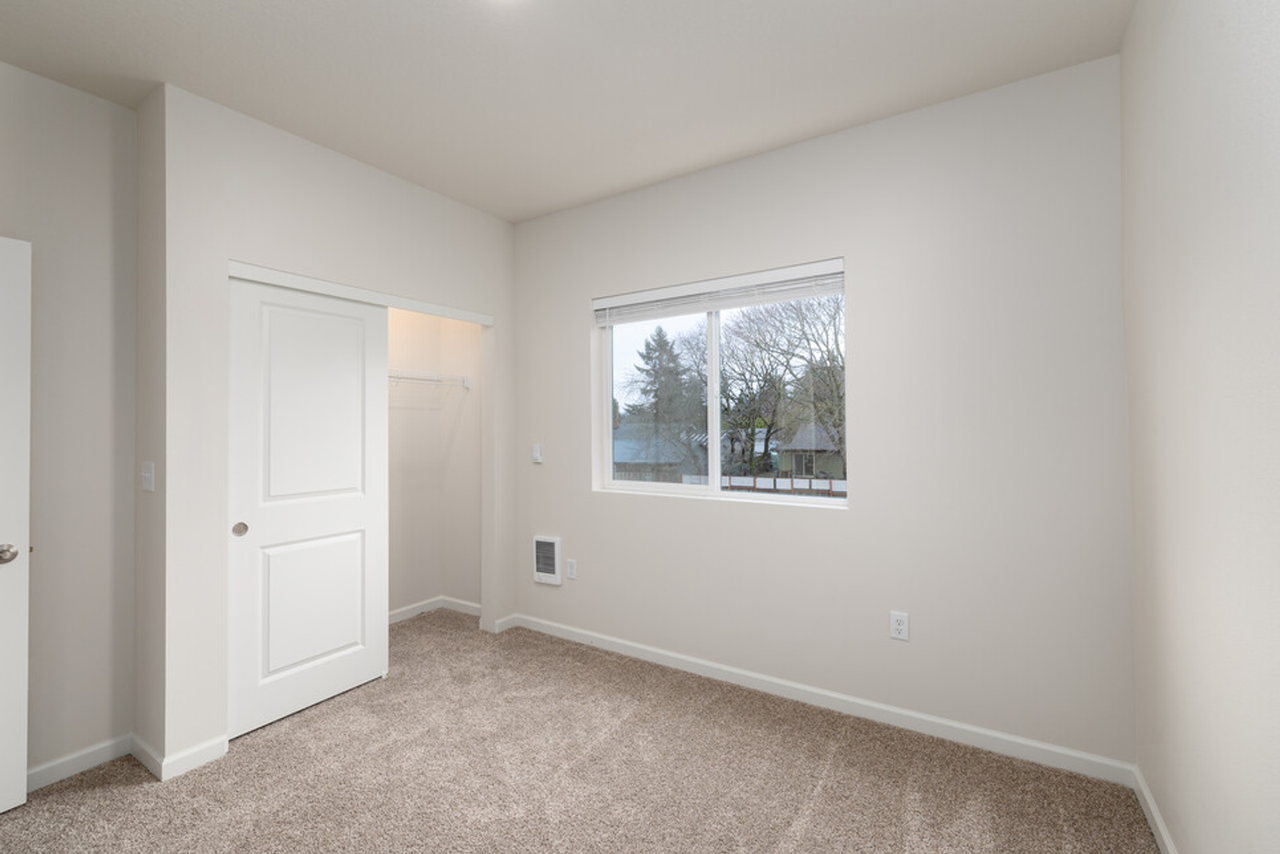 Cherry City Crossing - Photo 7 of 45