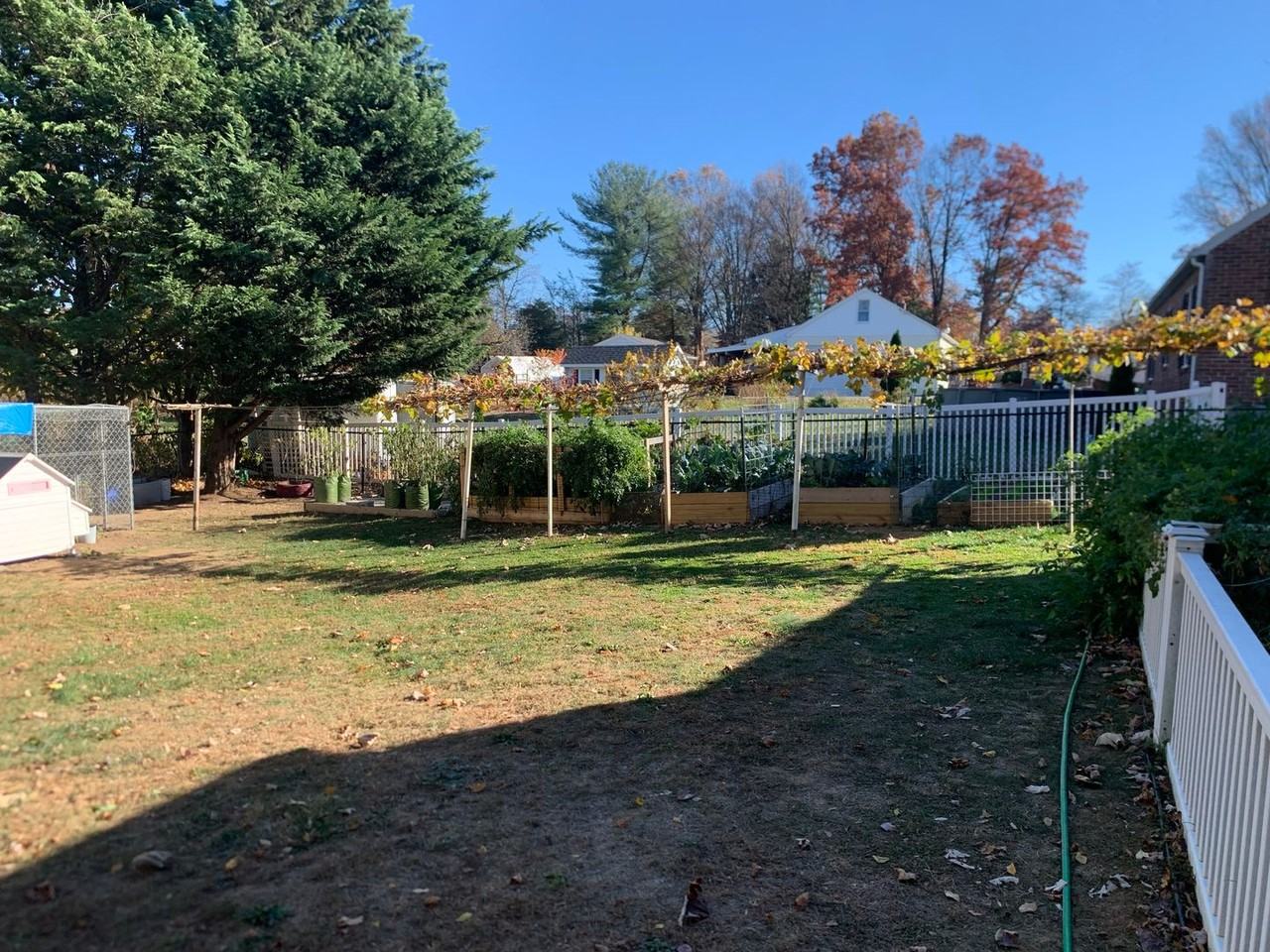 2721 Ironstone Hill Rd - Photo 2 of 17