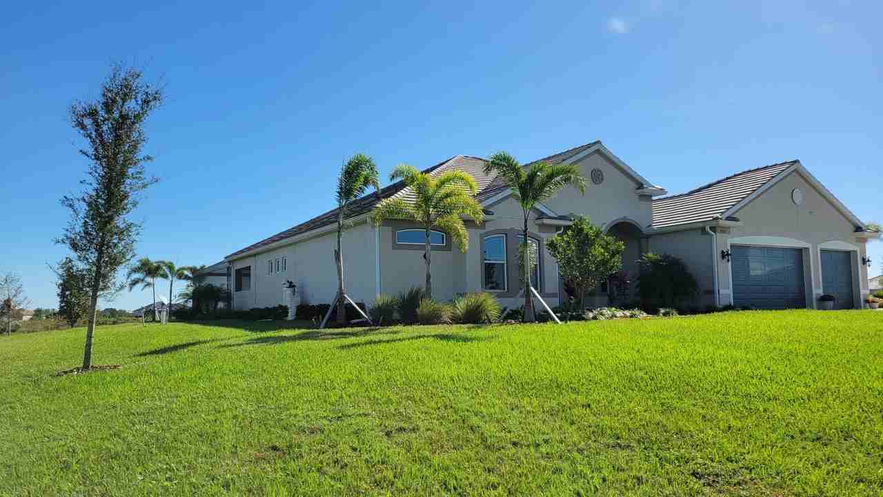 3554 Recurve Cir - Photo 3 of 49