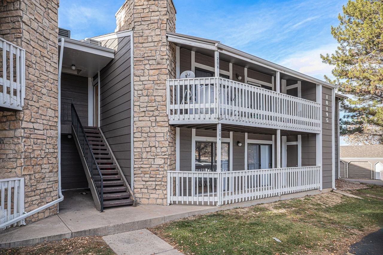 18195 E Ohio Ave #104