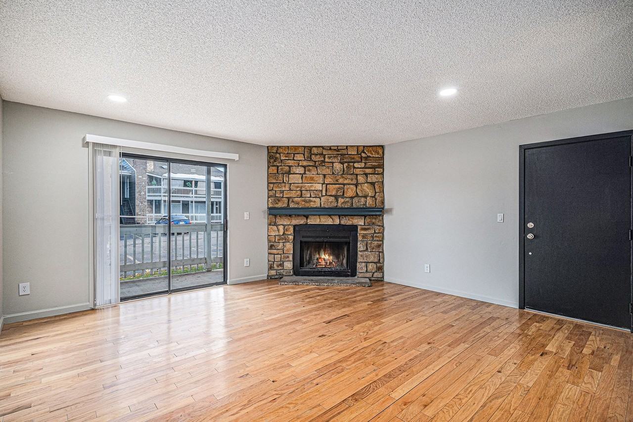 18195 E Ohio Ave #104 - Photo 3 of 21