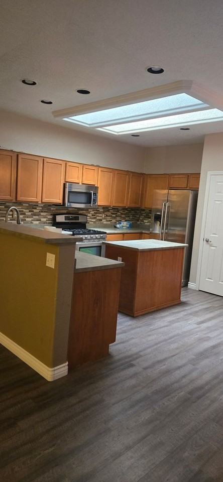 8904 Sundoro Pl Nw - Photo 2 of 18