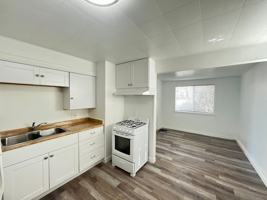 featured image of 2916 Alder Ave