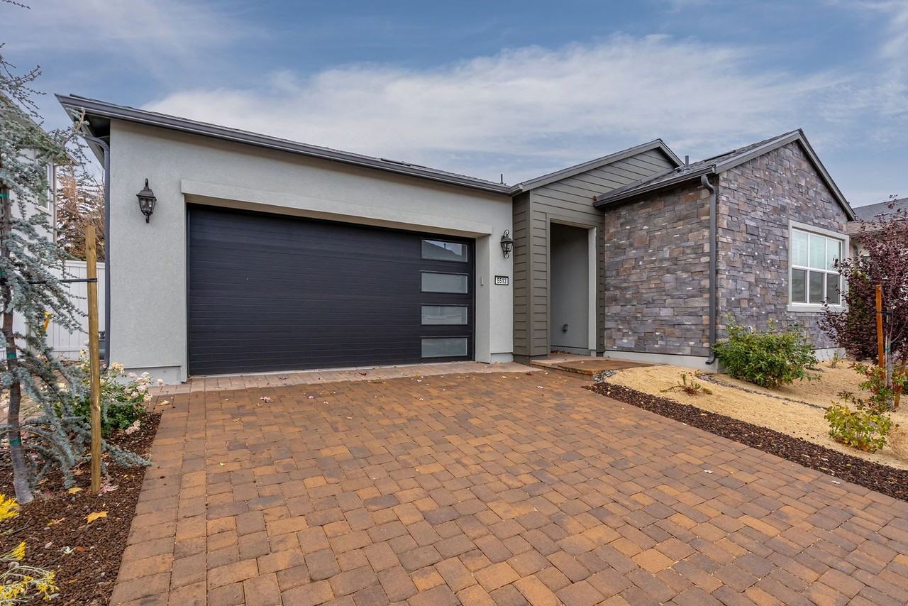 5513 Western Rider Trl - Photo 2 of 22