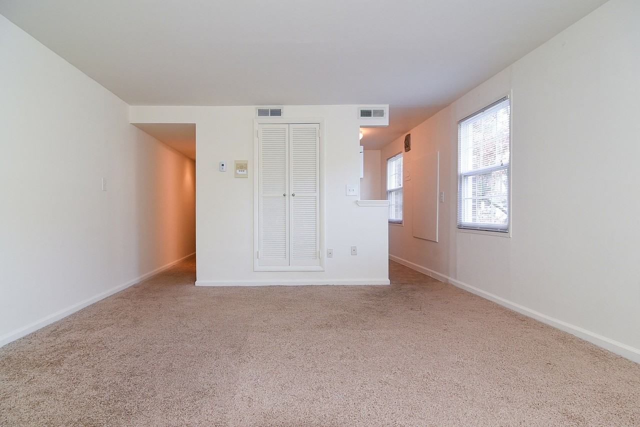 Park Crescent - Photo 6 of 23