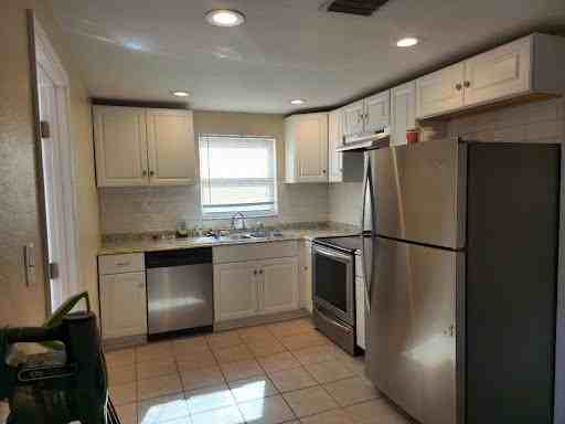 1024 Solar Dr - Photo 6 of 17