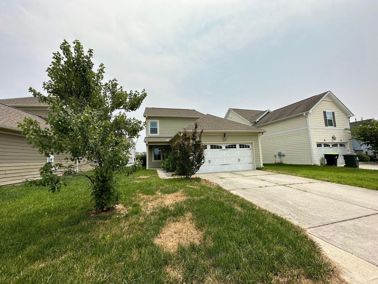 1009 Oatney Ridge Ln - Photo 7 of 30