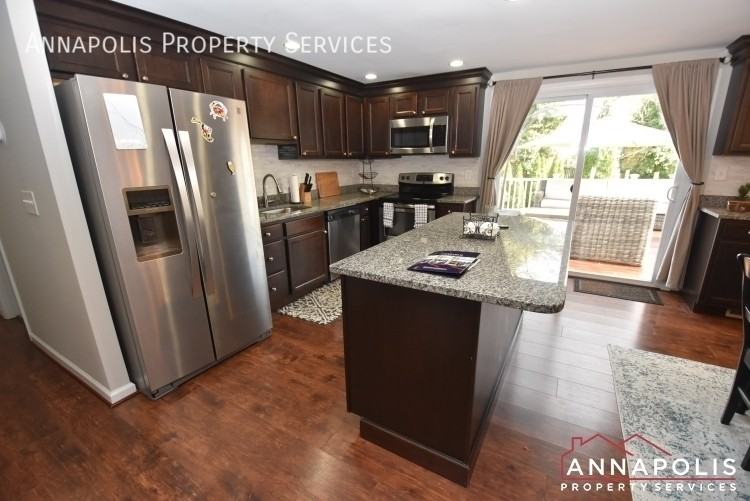 811 Aylesbury Garth - Photo 2 of 19