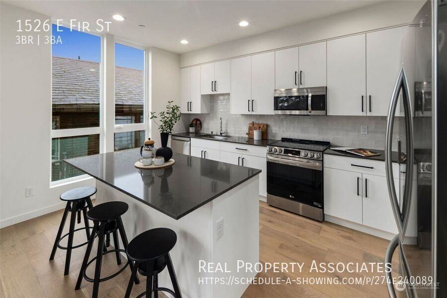 1526 E Fir St - Photo 7 of 30