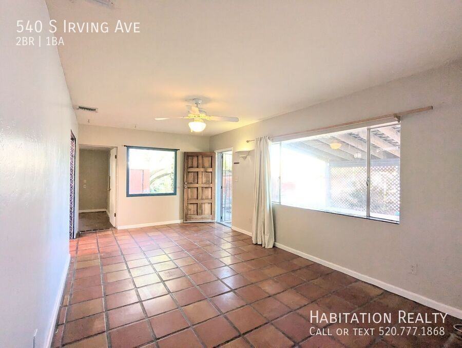 540 S Irving Ave - Photo 4 of 21