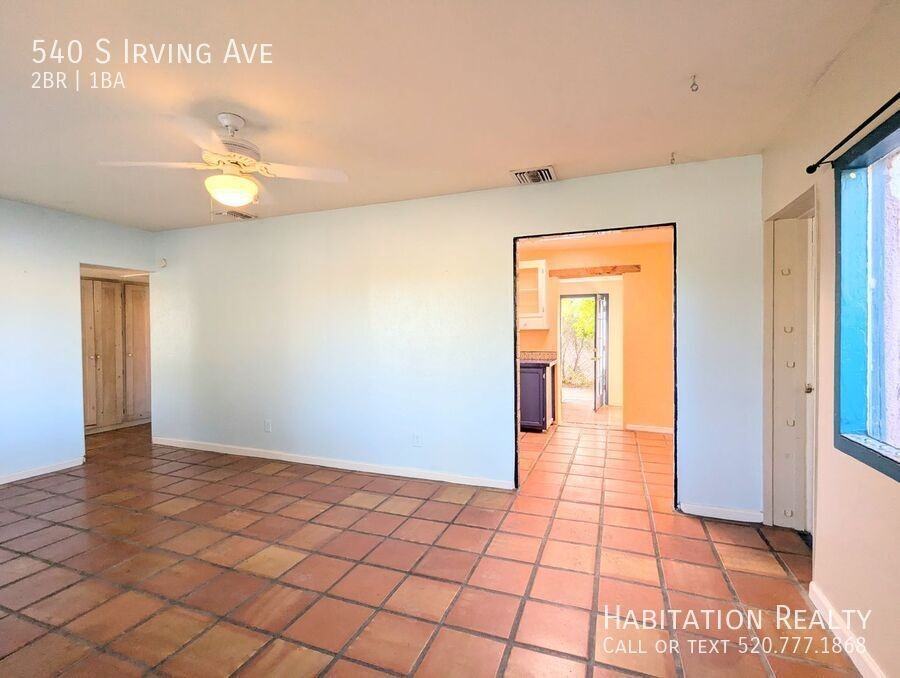 540 S Irving Ave - Photo 6 of 21