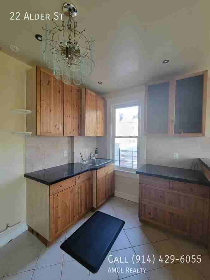 22 Alder St - Photo 2 of 11