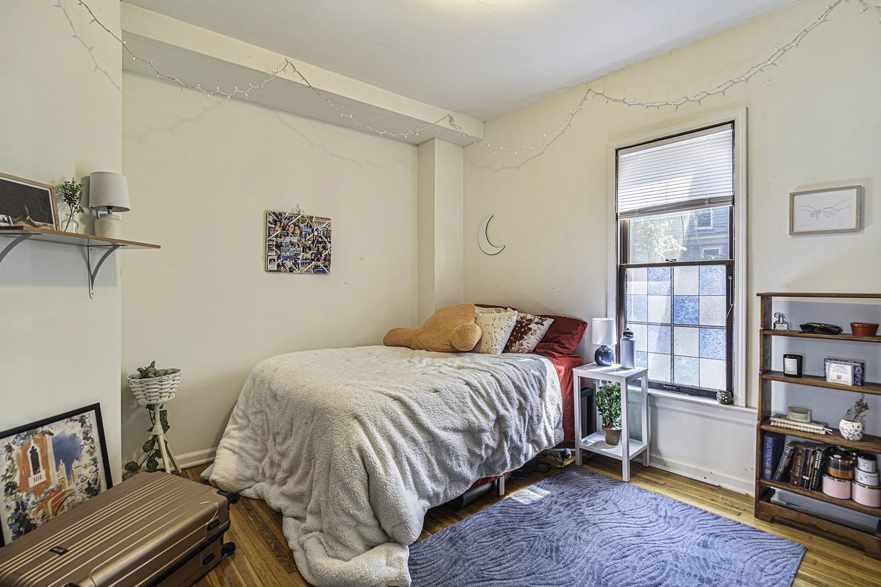 605 Catherine St - Photo 7 of 19