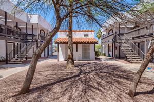 featured image of 114 E Mohave Rd