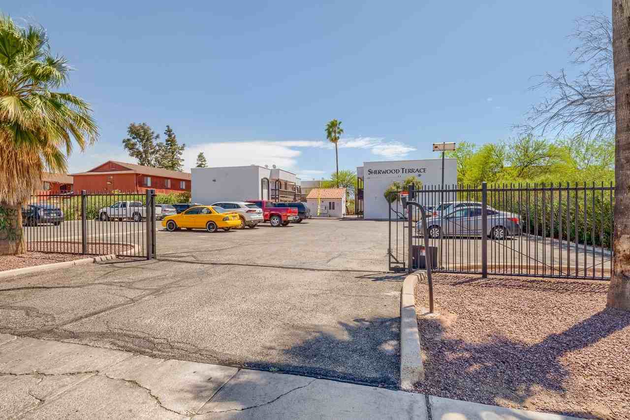 North Central (Stone and Prince), 2 story apartment complex with a/c! - Photo 6 of 20