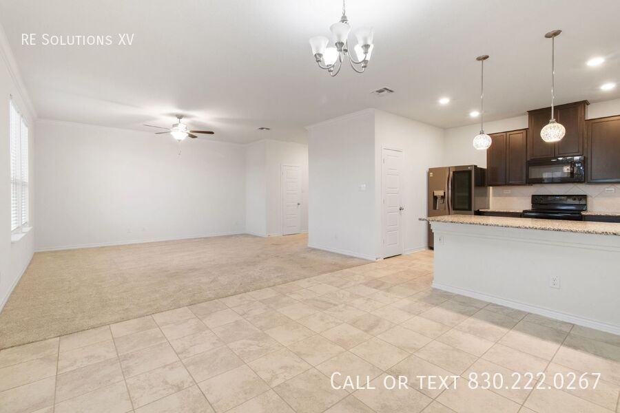 2634 Lake Horizon - Photo 3 of 17