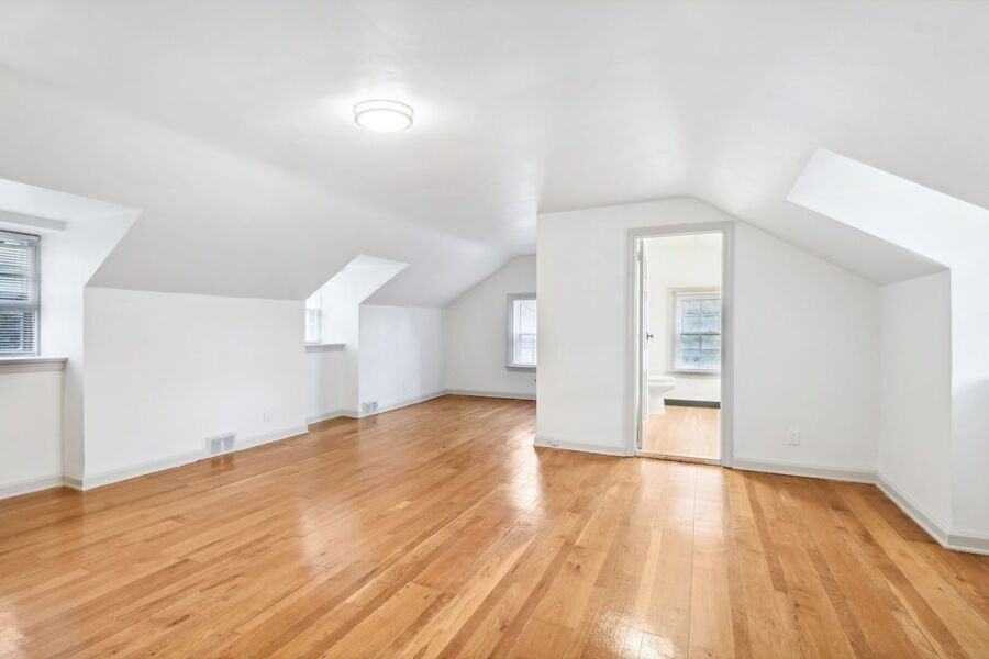 2835 W Queen Ln #A - Photo 3 of 31