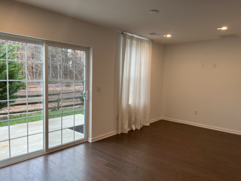 405 Spirit Way - Photo 7 of 15