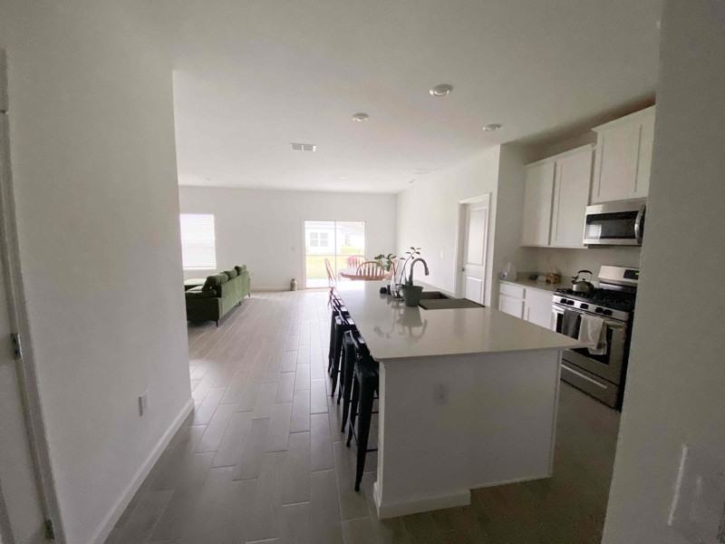 590 Nw 4th Pl - Photo 3 of 16