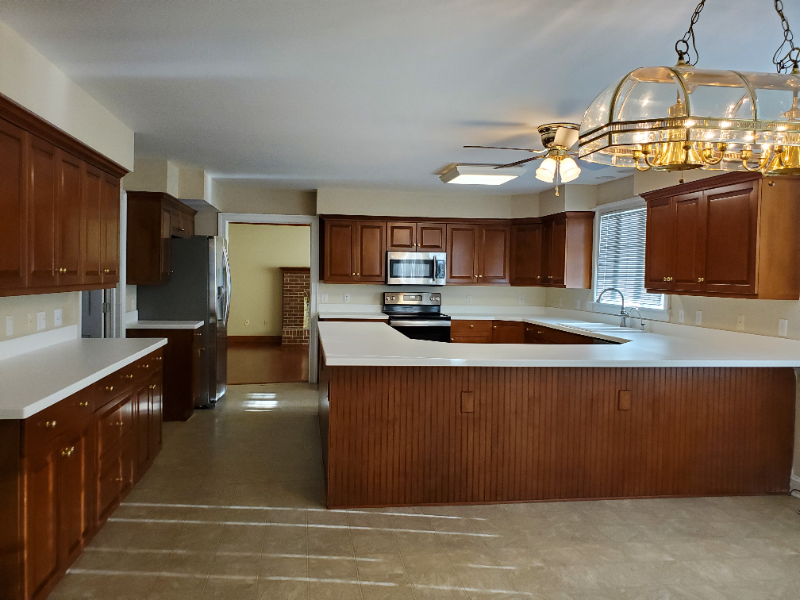 107 Binnacle Ct - Photo 2 of 16