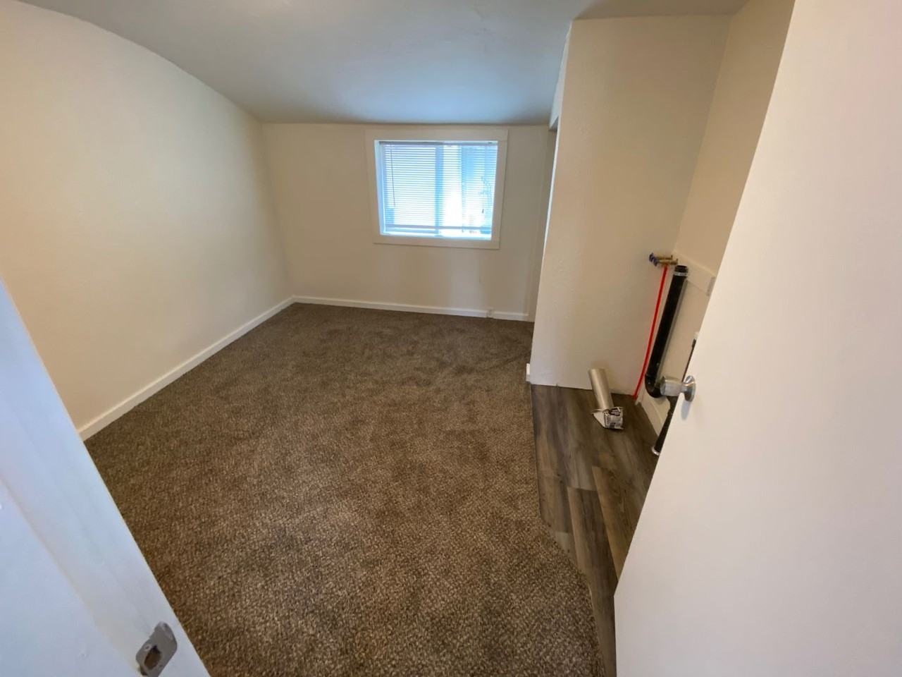 124 Se 17th St - Photo 5 of 7