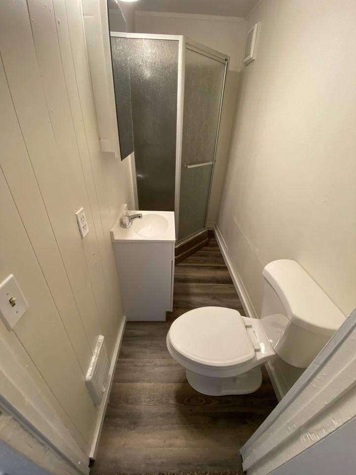 124 Se 17th St - Photo 6 of 7
