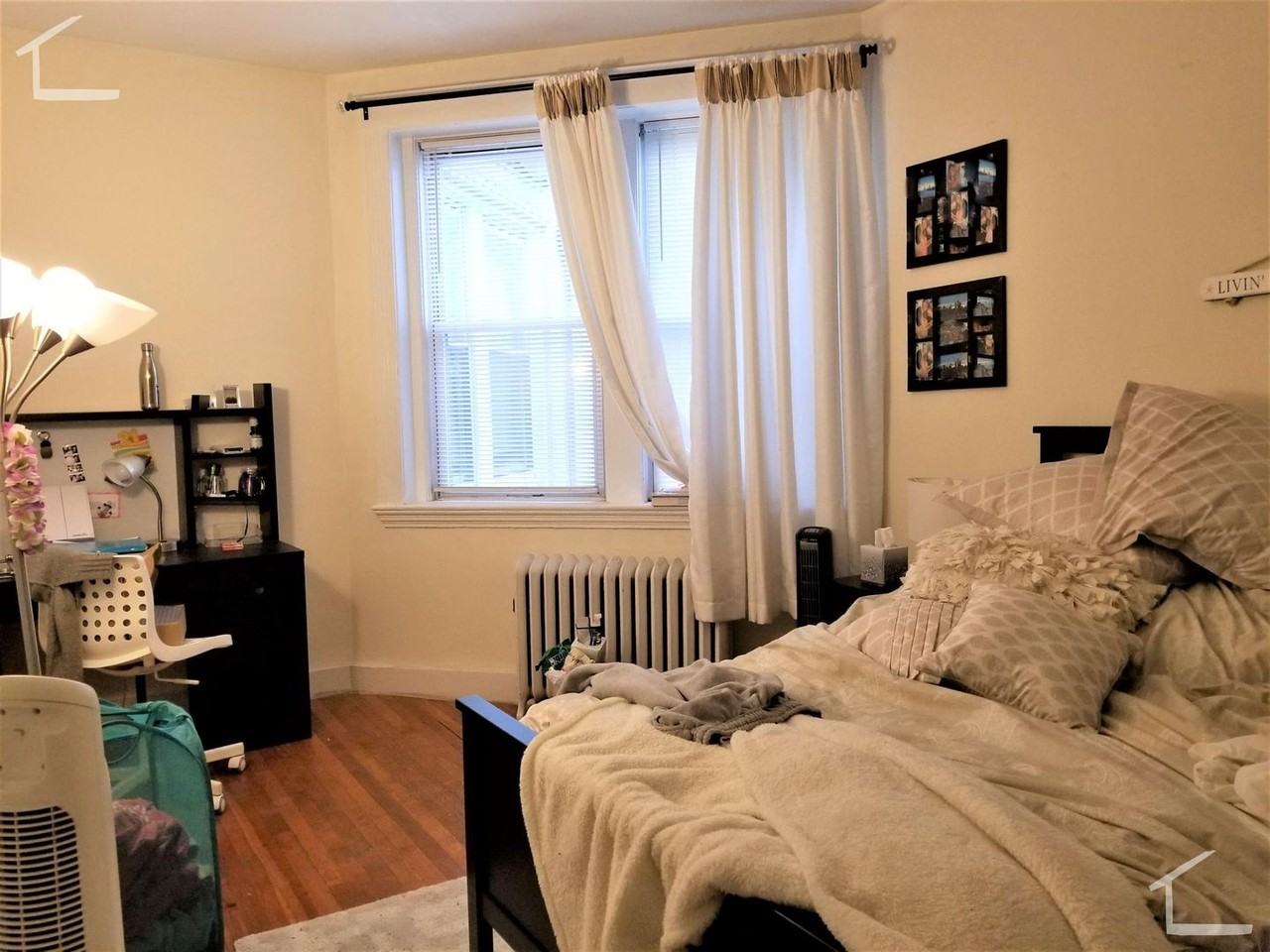 308 Saint Paul St - Photo 5 of 11