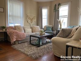 featured image of 8 Sunset St #1