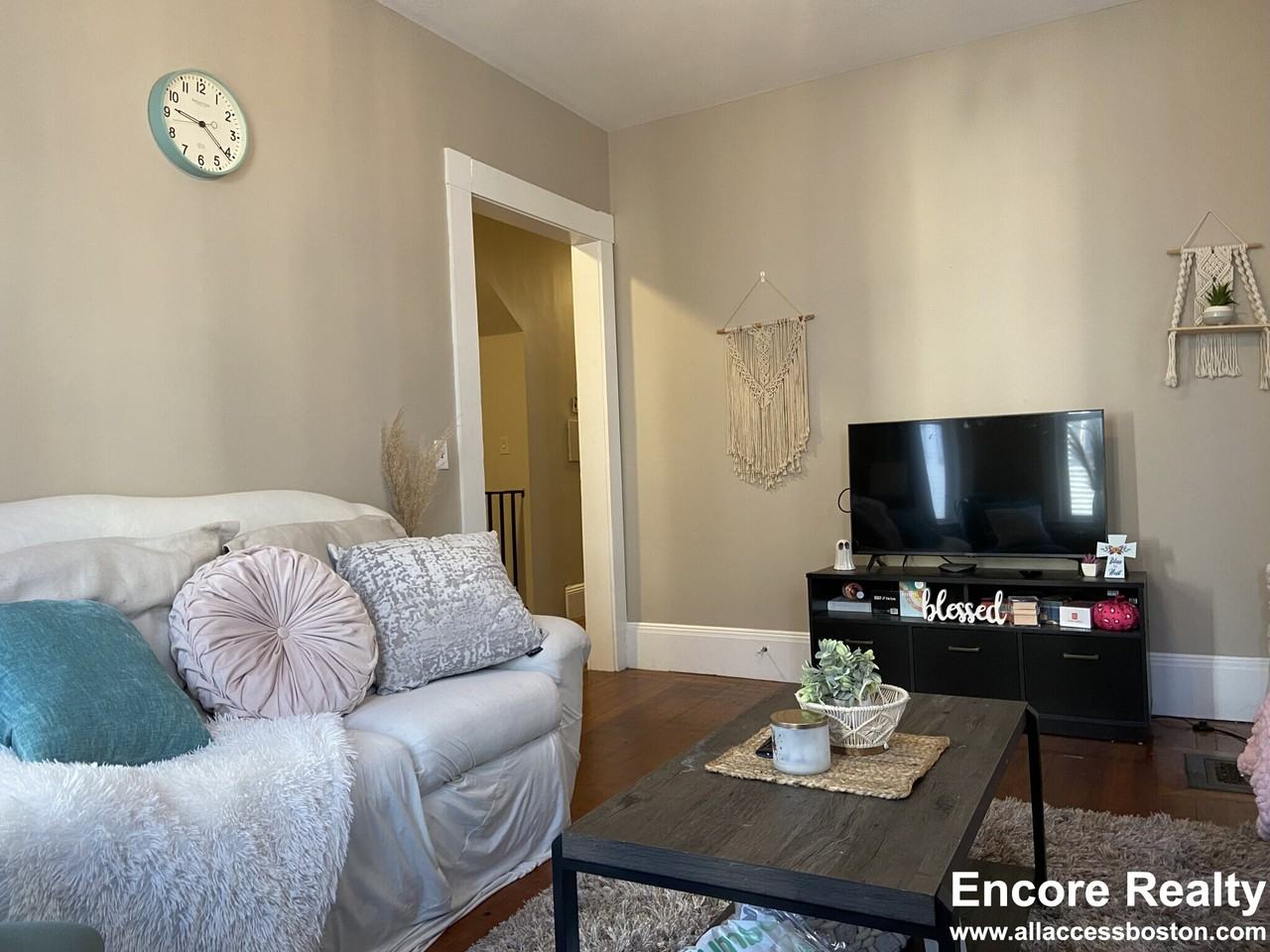 8 Sunset St #1 - Photo 3 of 21