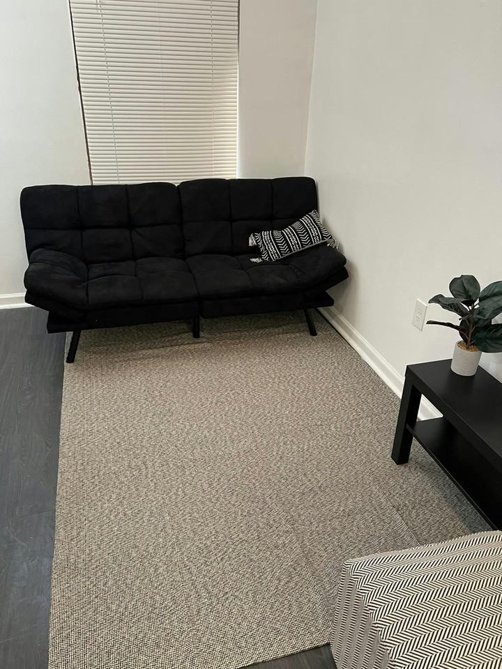 409 S Vincent St - Photo 3 of 20