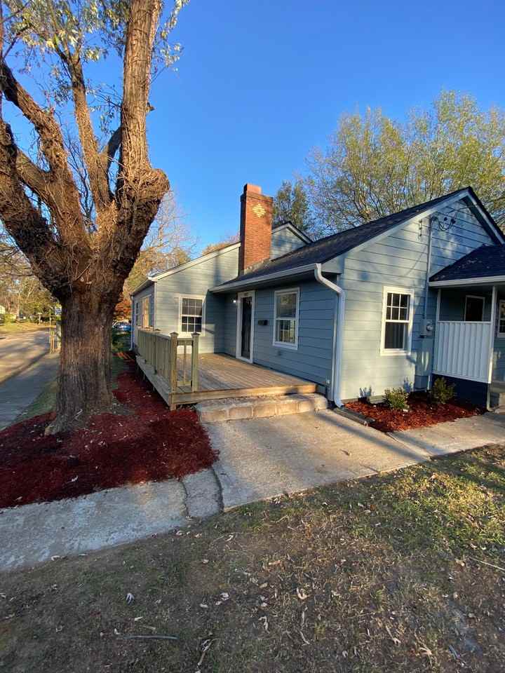 1002 Melbourne Ave #NA - Photo 2 of 19