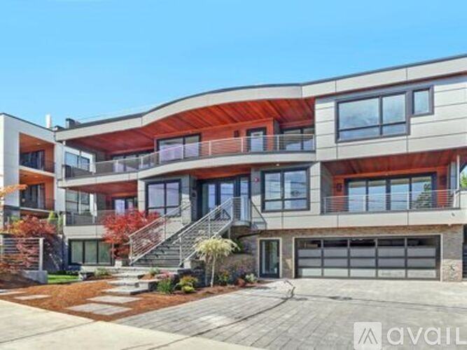 216 5th Ave #B - Photo 2 of 15