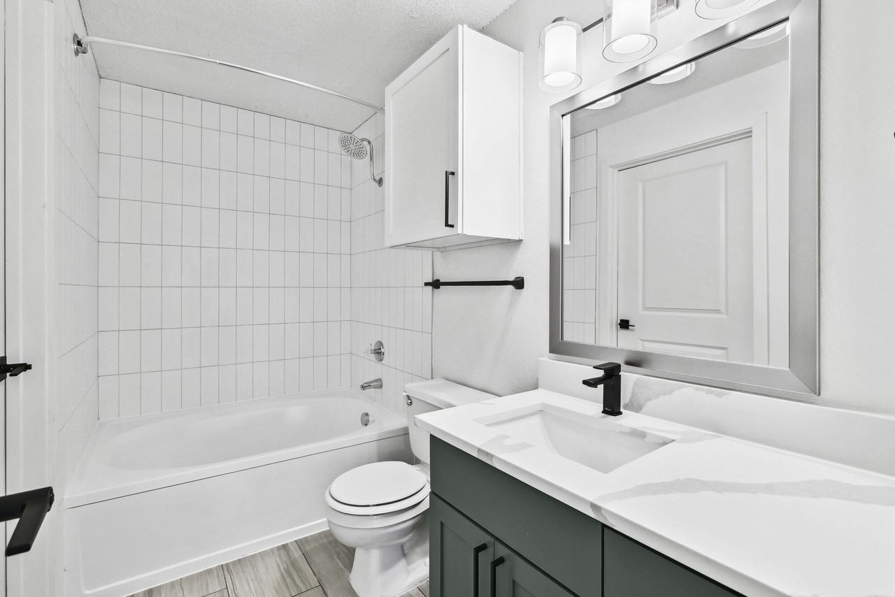 Vail Cliffside - Photo 4 of 33