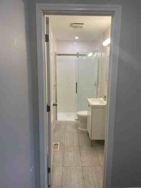 44 Front St S - Photo 3 of 10