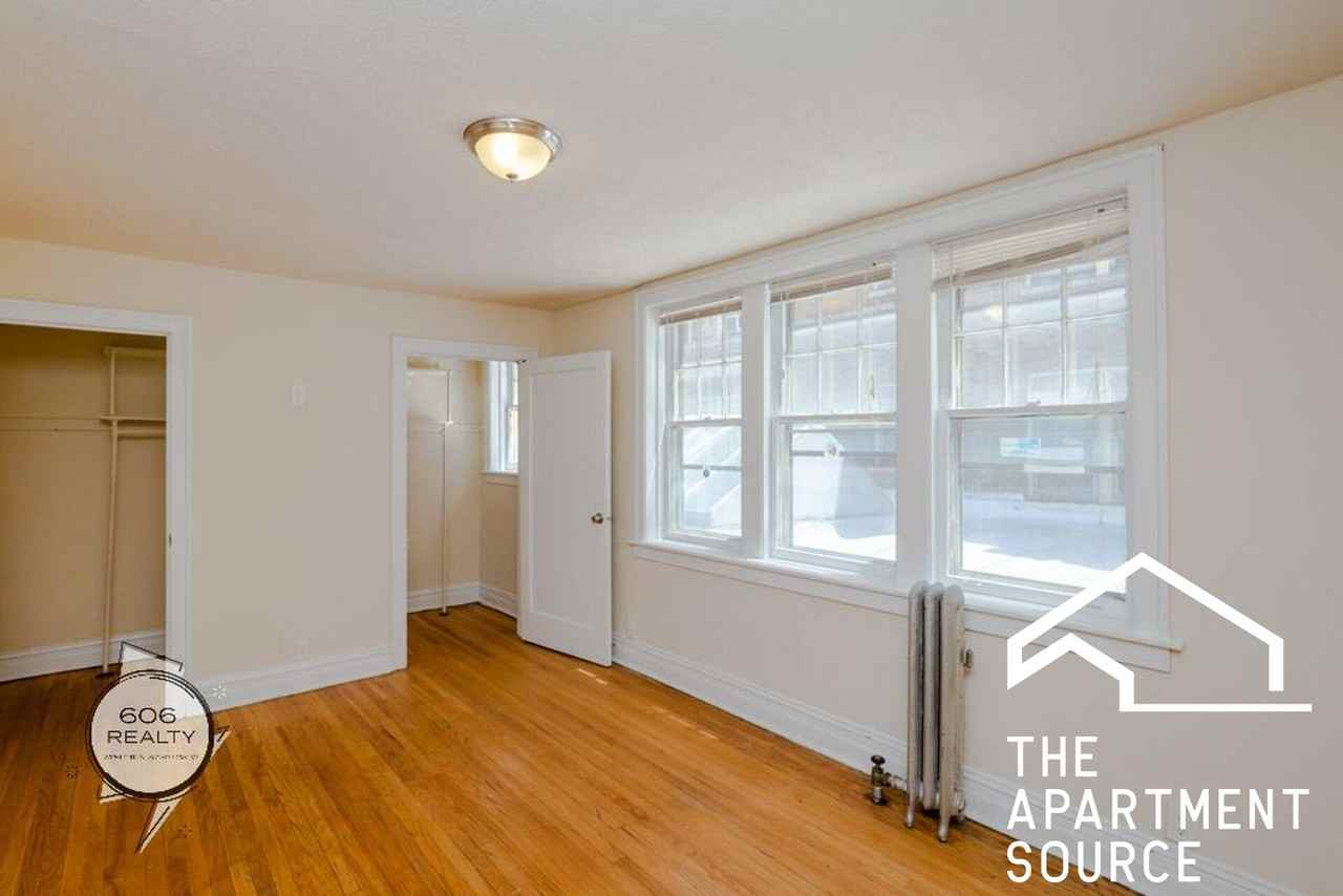 5017 W Cermak Rd #27 - Photo 6 of 8