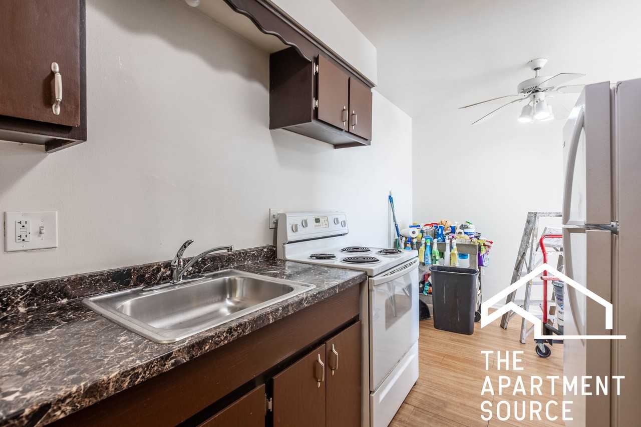 7300 W North Ave #2C - Photo 2 of 16