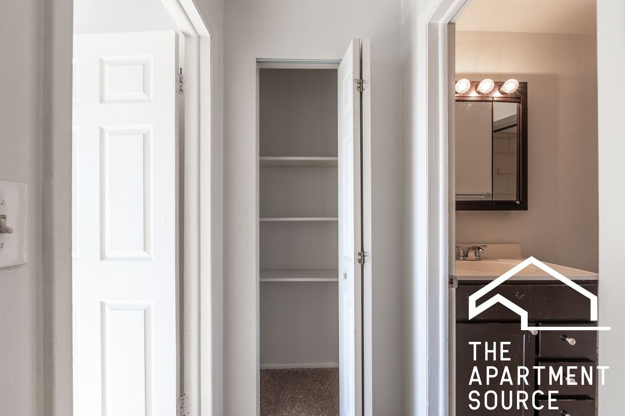 7300 W North Ave #2C - Photo 6 of 16