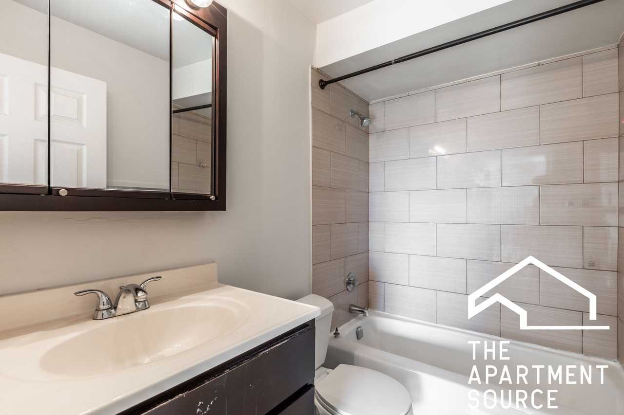 7300 W North Ave #2C - Photo 7 of 16