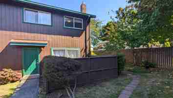 featured image of 931 Hill St #20
