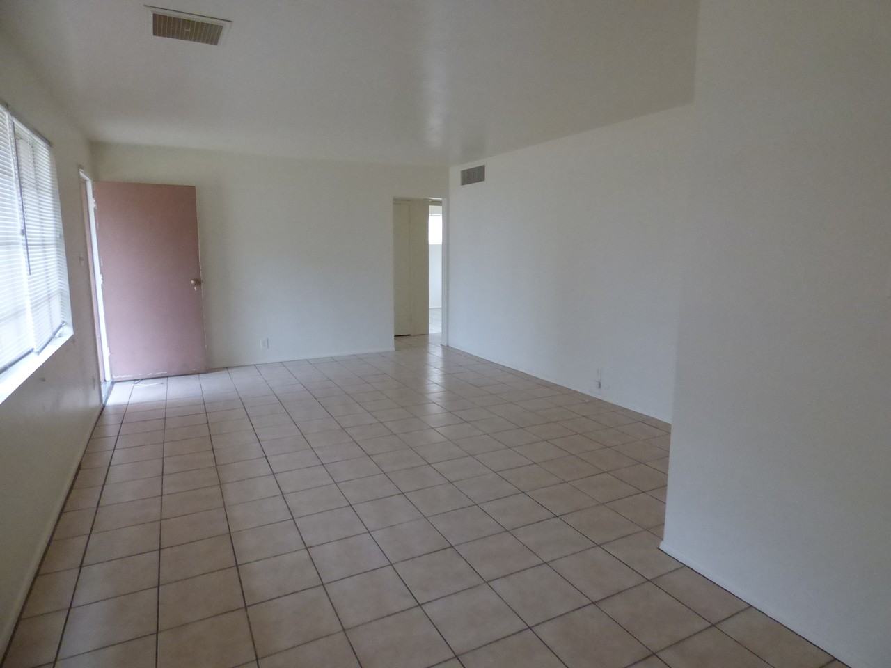 3535 W San Juan Ave - Photo 3 of 14