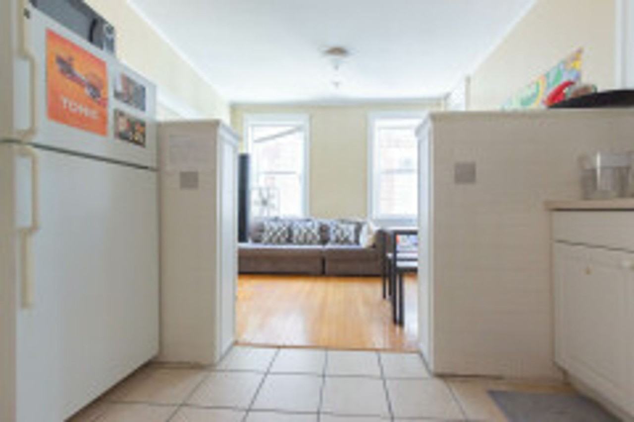 52 Egmont Street - Photo 7 of 10