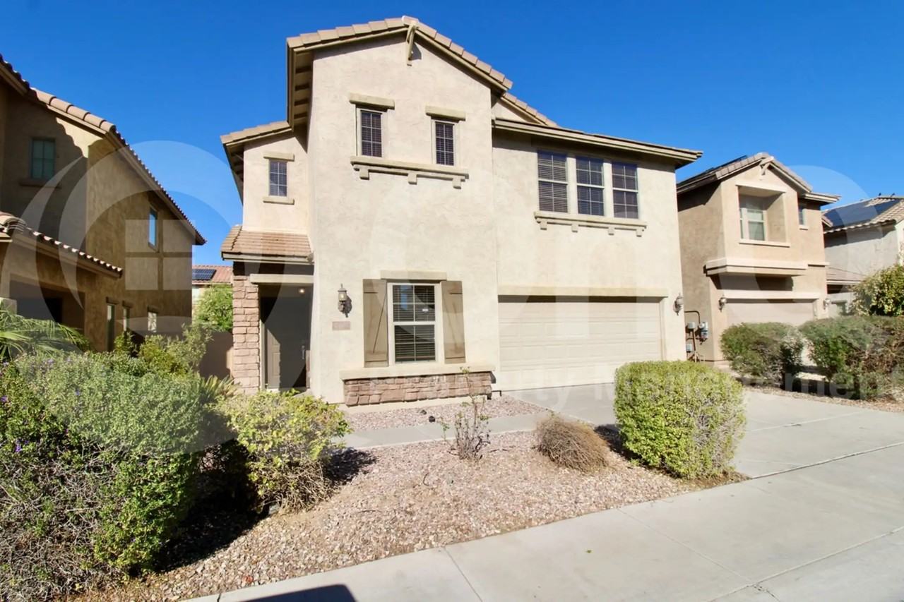 2144 W Kathleen Rd - Photo 2 of 25