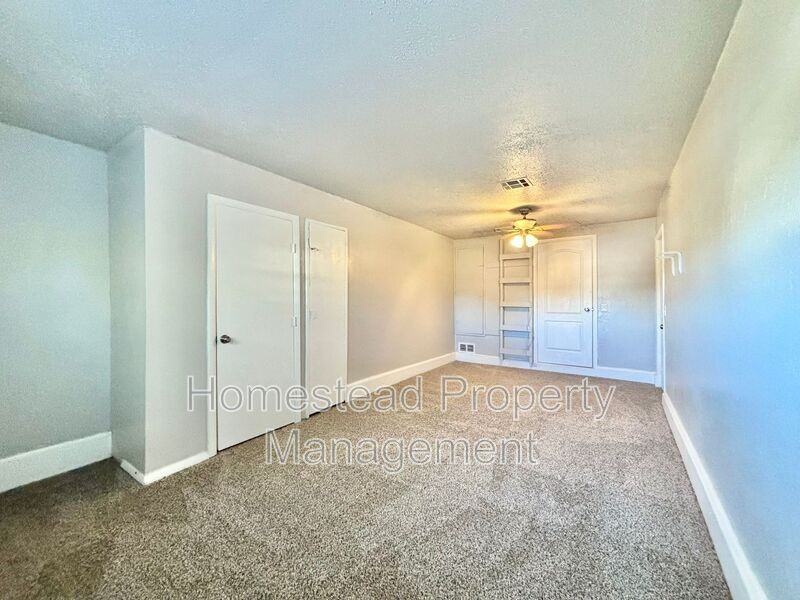 408 Nw 88th St - Photo 4 of 13