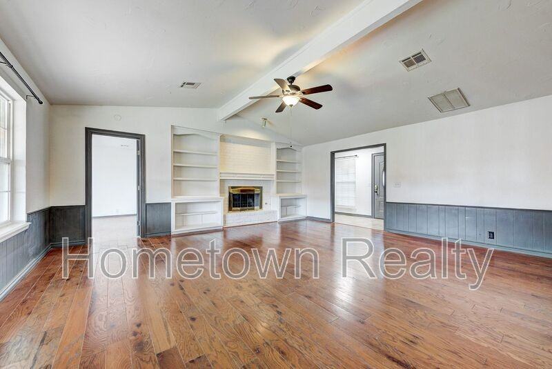 1300 Kelly Park Rd - Photo 7 of 39