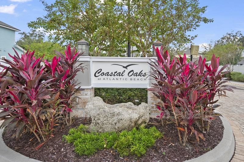 2253 Sandy Bay Ln - Photo 2 of 34