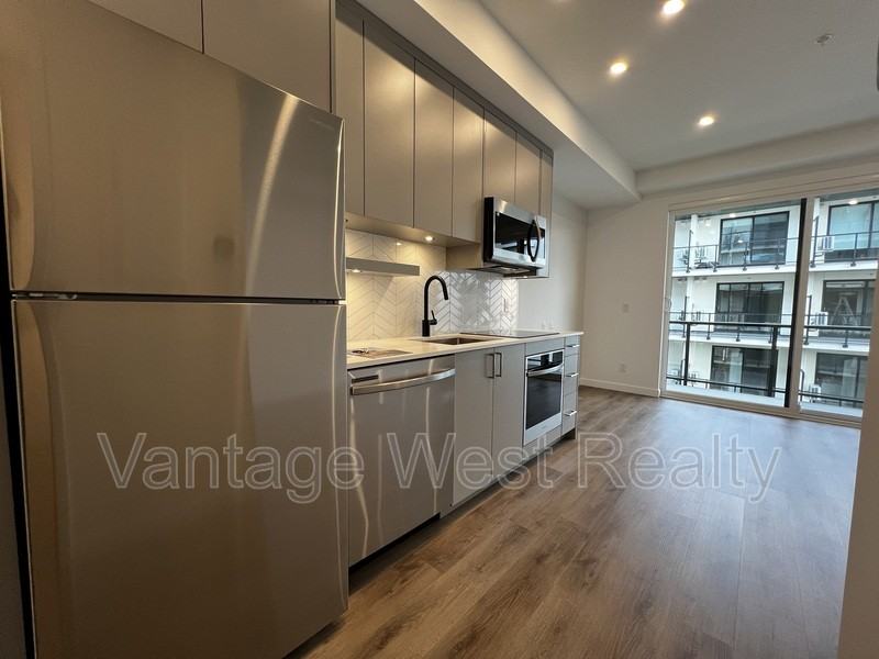 1200 Devonshire Ave - Photo 2 of 8