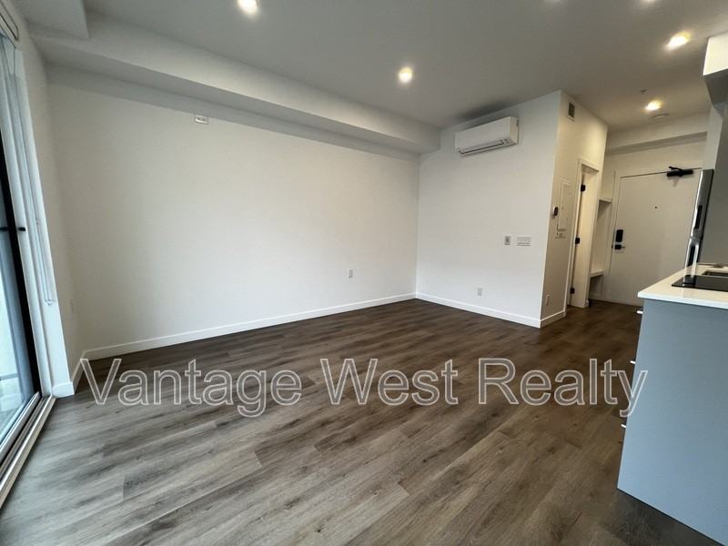 1200 Devonshire Ave - Photo 5 of 8