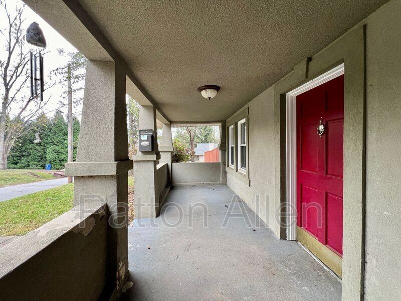 1 Middlemont Ave - Photo 2 of 32