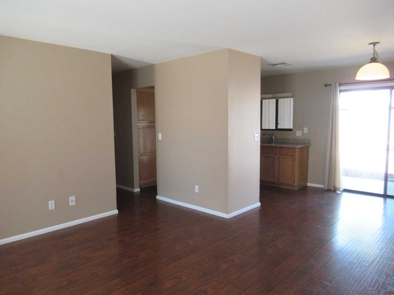 3142 W Foothill Dr - Photo 4 of 24