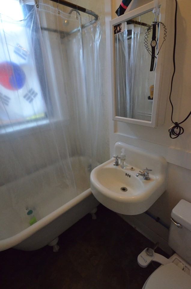 Burbank St #14 - Photo 2 of 9